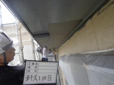 11.軒天下塗り中03.jpg