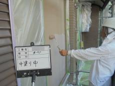 4.外壁　中塗り中12.JPG